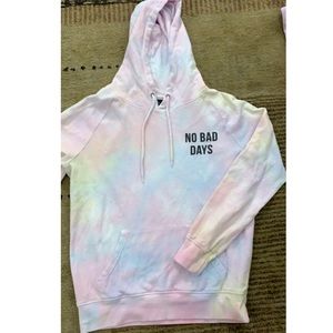Zumiez sweatshirt